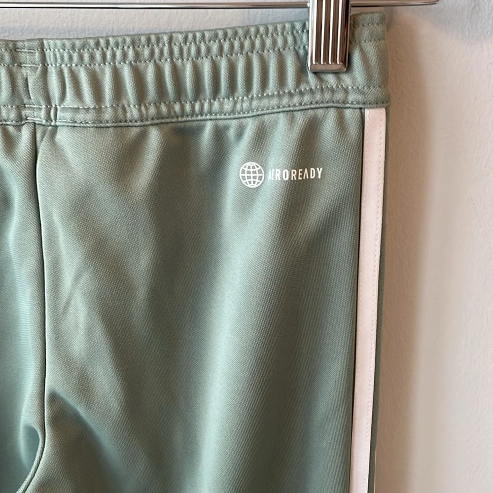 NWT Adidas‎ Girls Tiro Green Pant